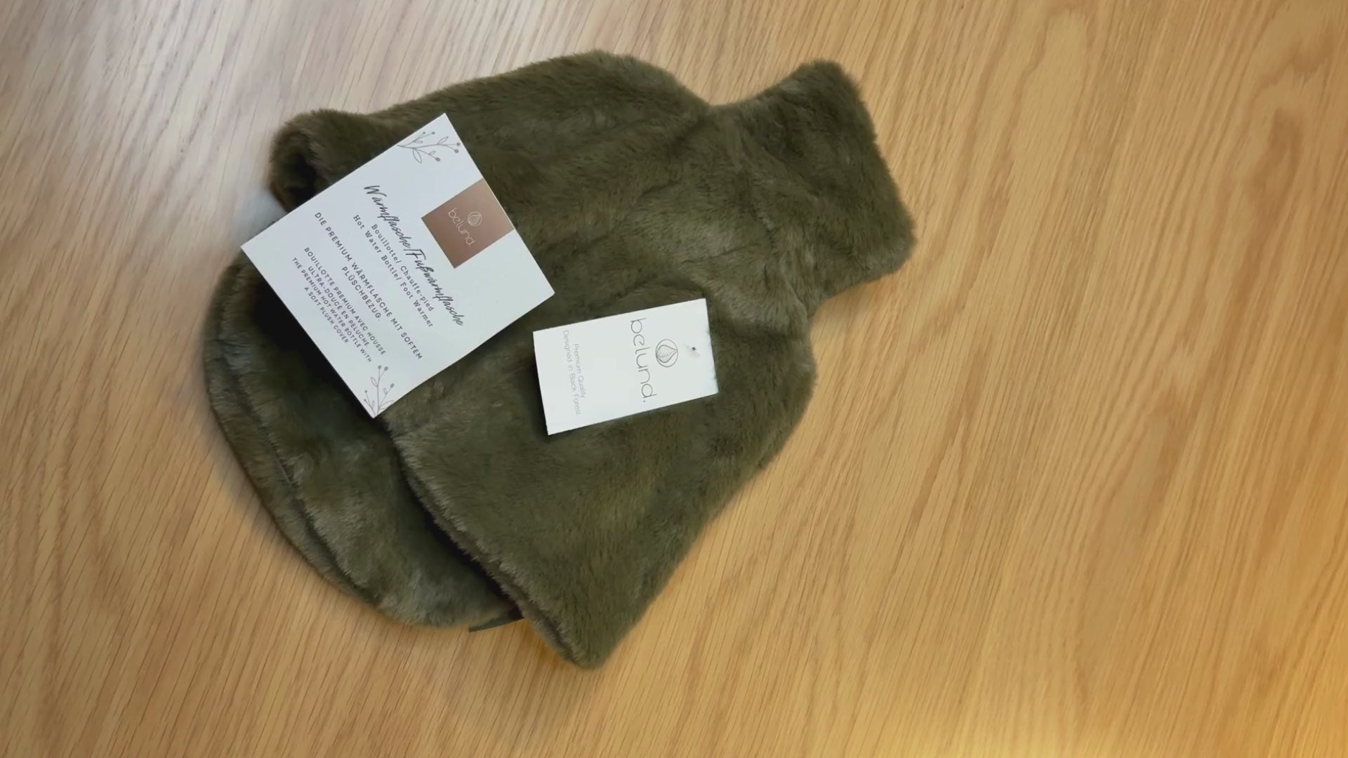 belund. Original Fußwärmer extra dicker Plüsch und super weiches Kunstfell mit sehr stabilen PVC Wärmflasche auslaufsicher und zertifiziert. Mit Betriebsanleitung. Die beste Fußwärmflasche deutschlands. 